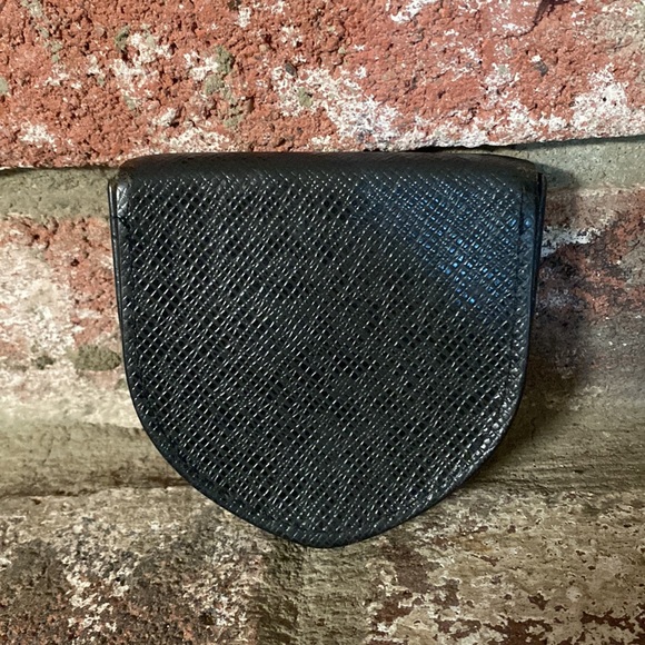 Louis Vuitton Vintage Rare Black Coin Purse - Picture 10 of 10